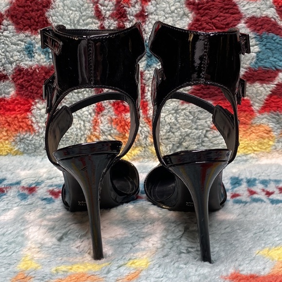 Schutz black patent caged multi strap heels - Picture 4 of 9